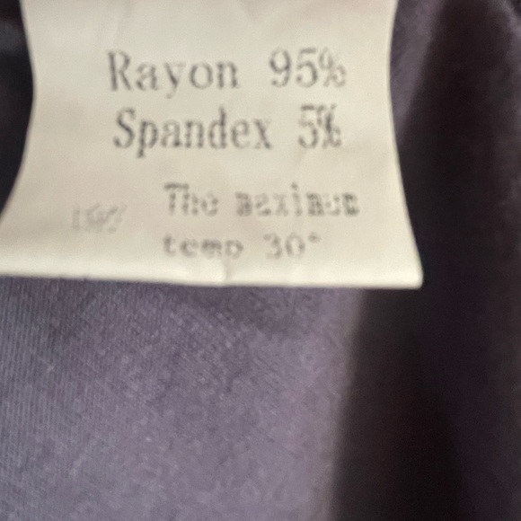 Women’s Cold Shoulder Tunic Lavender Size M NWT - Picture 4 of 12